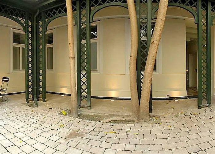 The Levante Rathaus Apartahotel Viena
