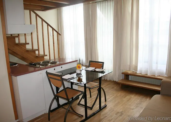 The Levante Rathaus Apartahotel